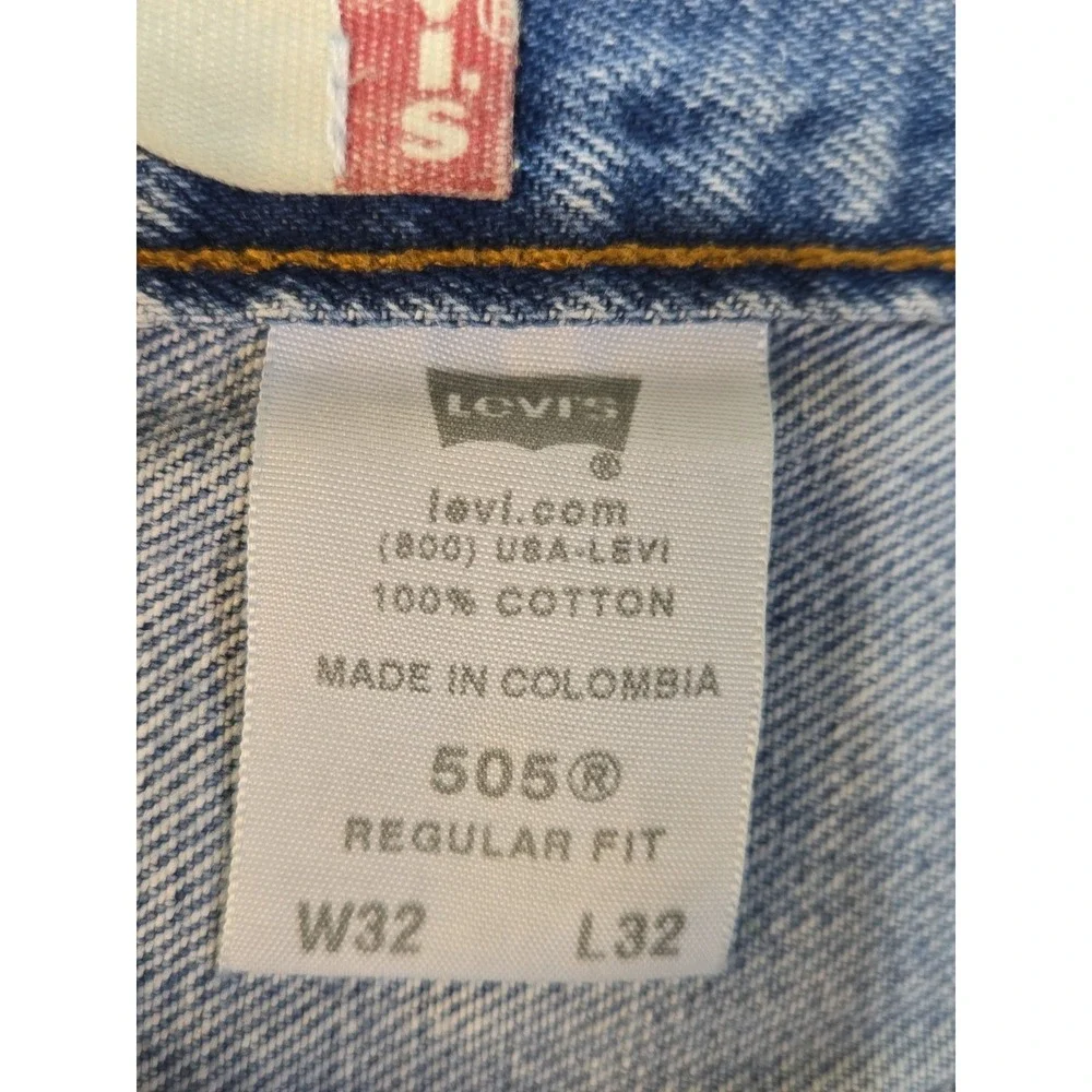 VTG Y2K Levi's 505 Regular Fit Batwing Jeans Blue Denim Made in Columbia 32x32
